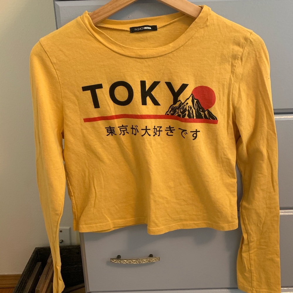 Yellow fashion nova tokyo crop top